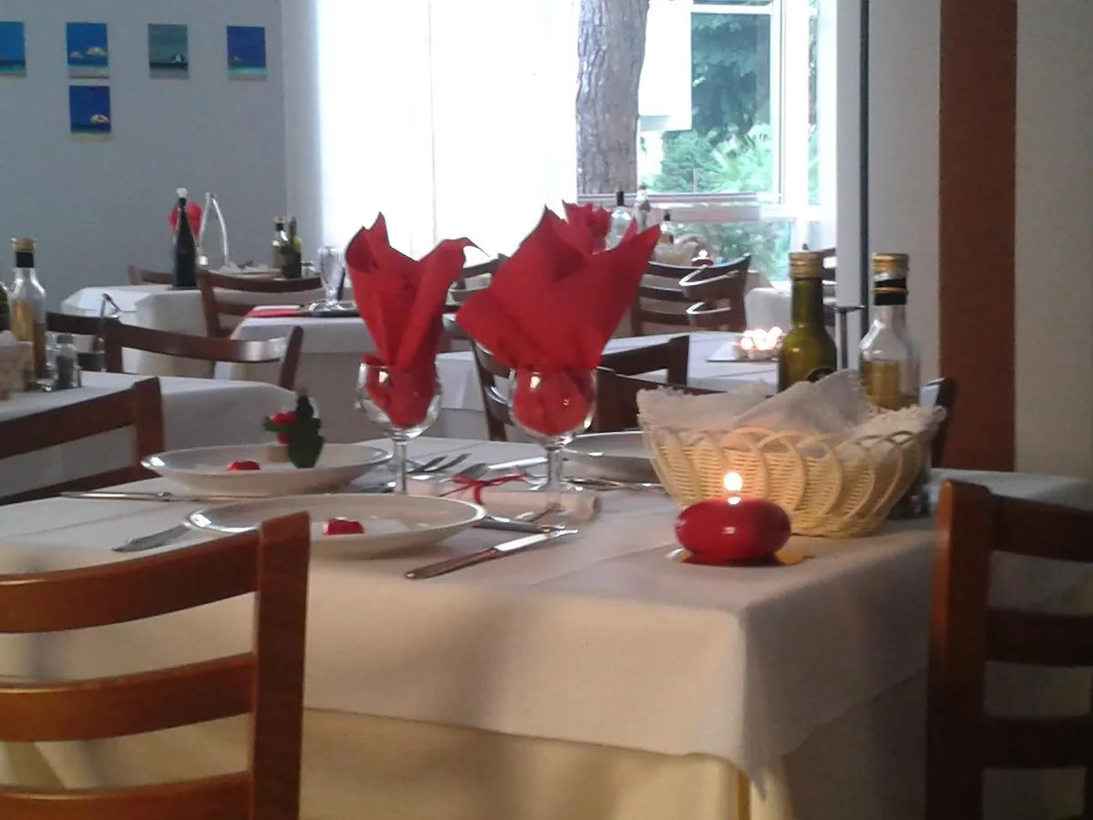 Hotel Lora Rimini