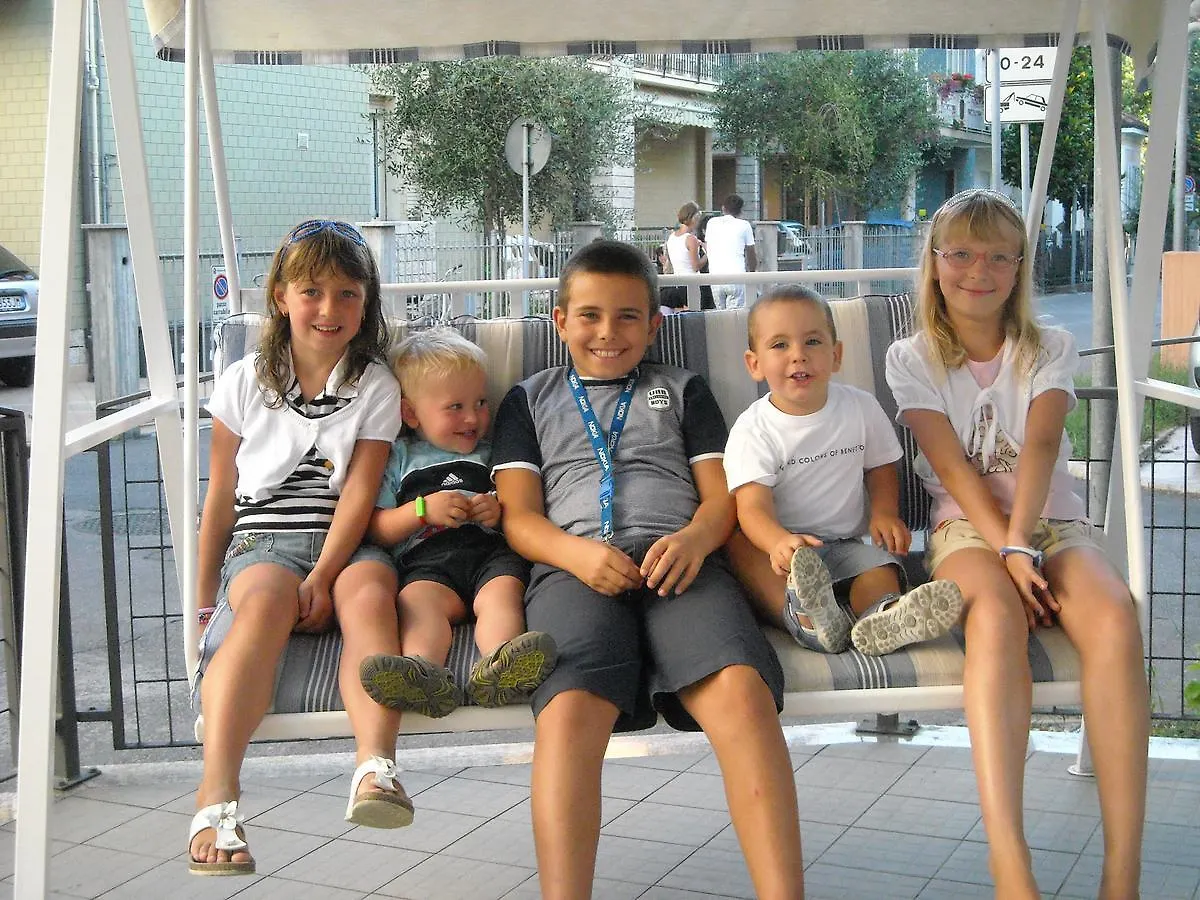 Hotel Lora Rimini